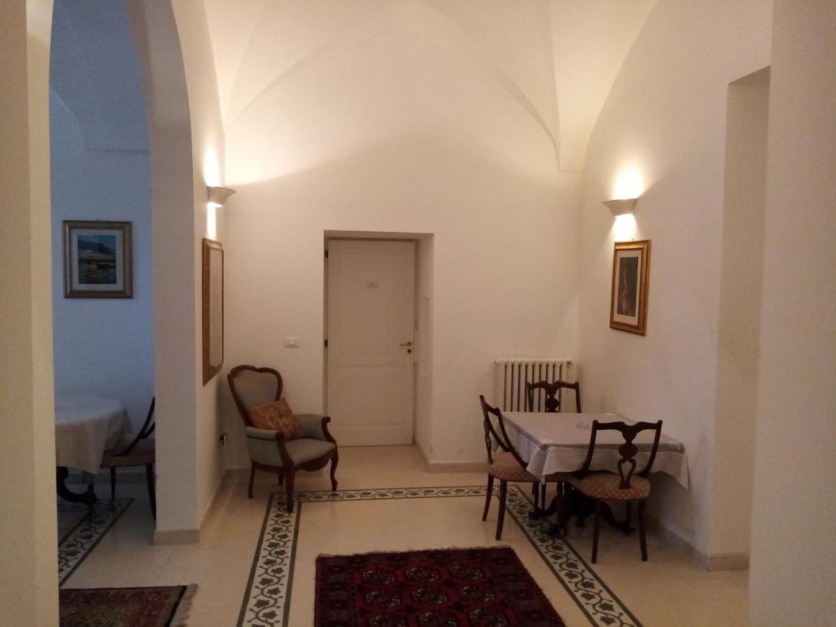 Dimora Storica Le Perle Acomodação com café da manhã Lecce Exterior foto