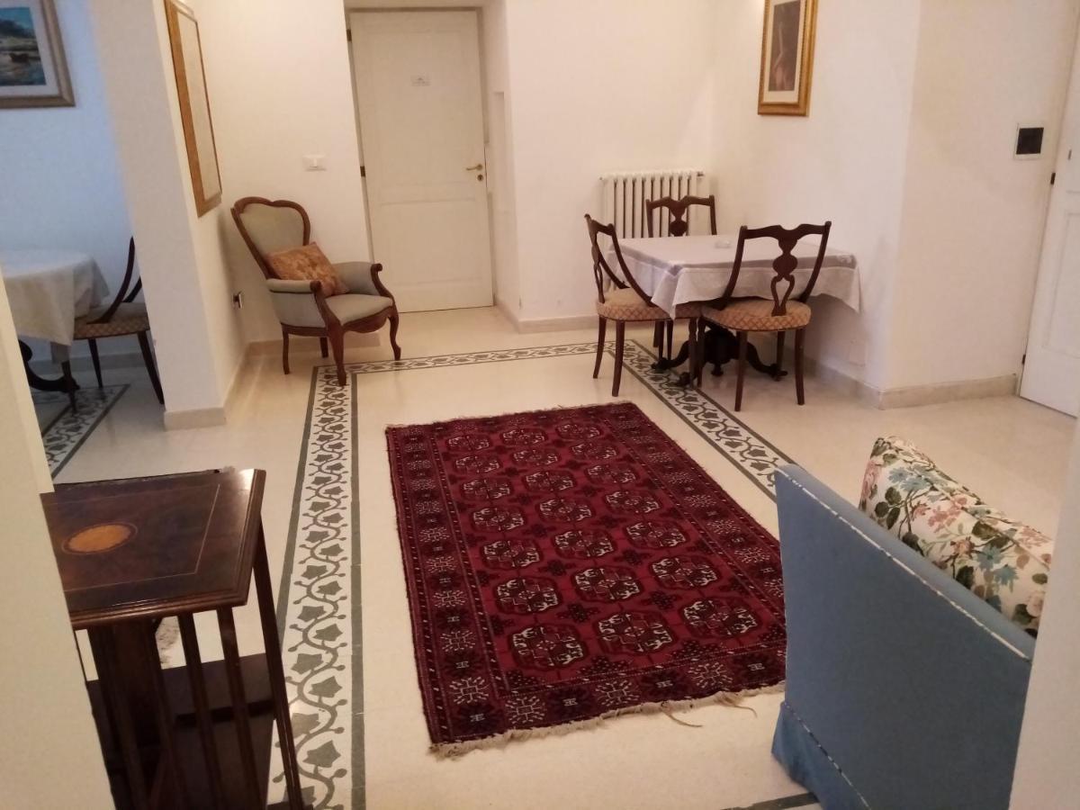 Dimora Storica Le Perle Acomodação com café da manhã Lecce Exterior foto