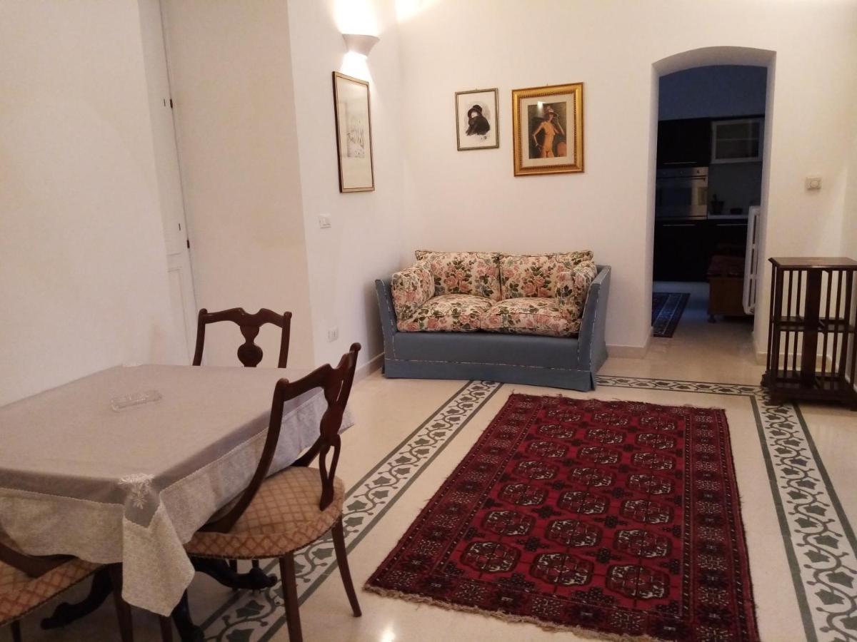 Dimora Storica Le Perle Acomodação com café da manhã Lecce Exterior foto