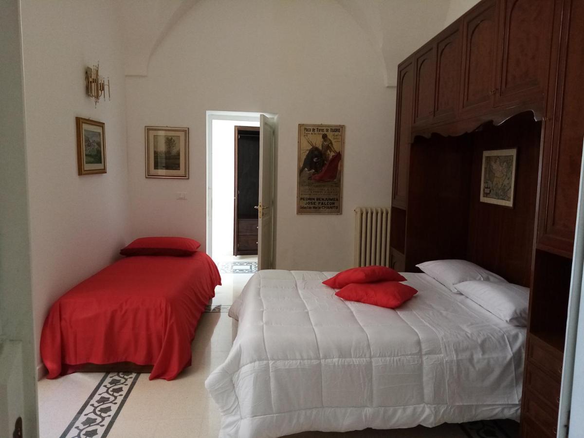 Dimora Storica Le Perle Acomodação com café da manhã Lecce Exterior foto